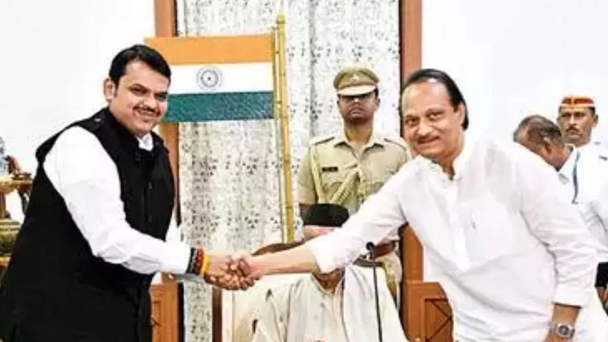 अजित ने किया था समर्थन का एलान